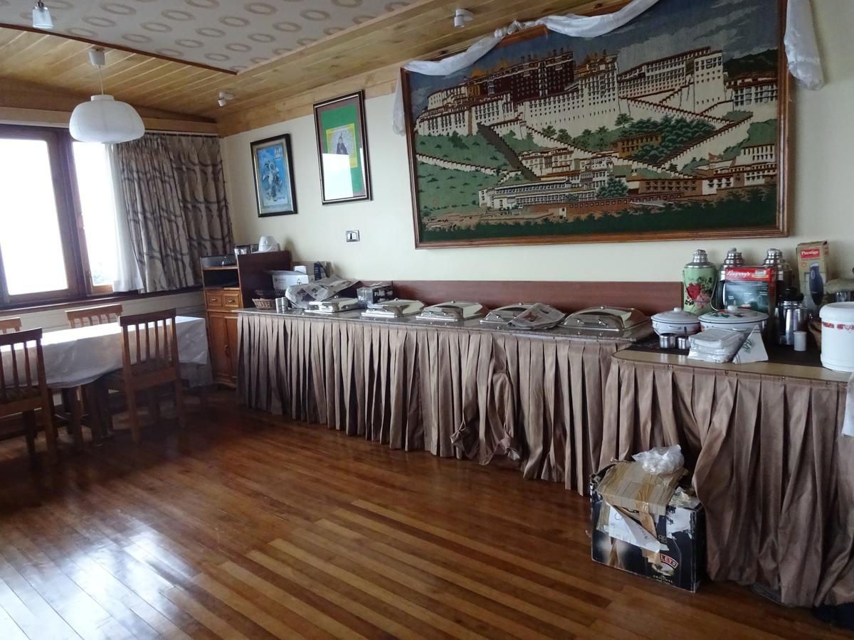 Dekeling Resort At Hawk'S Nest Νταρτζίλινγκ Εξωτερικό φωτογραφία